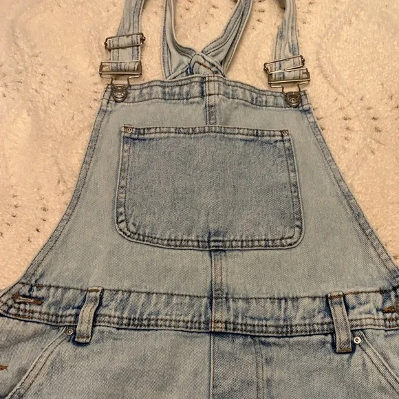 refuge Light Wash Denim Short Overalls - Picture 2 of 7